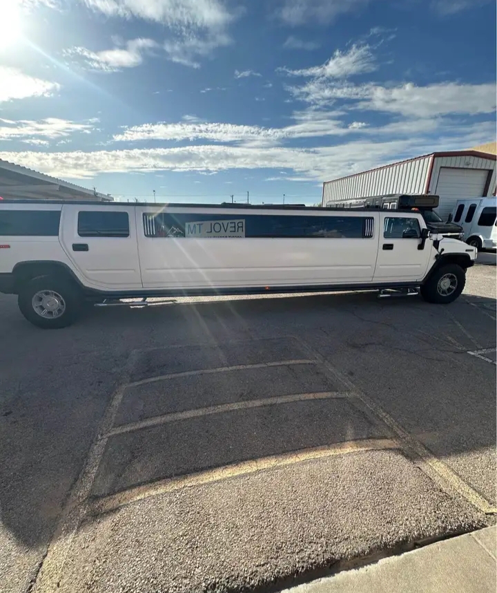 2006 Hummer H2 Limousine