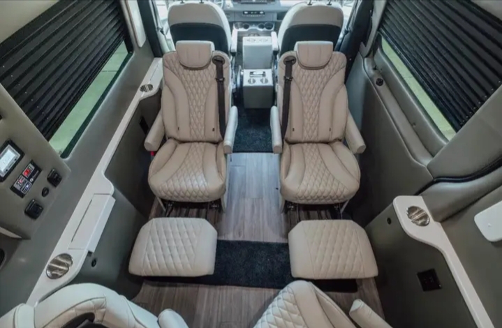2023 Mercedes Benz Sprinter