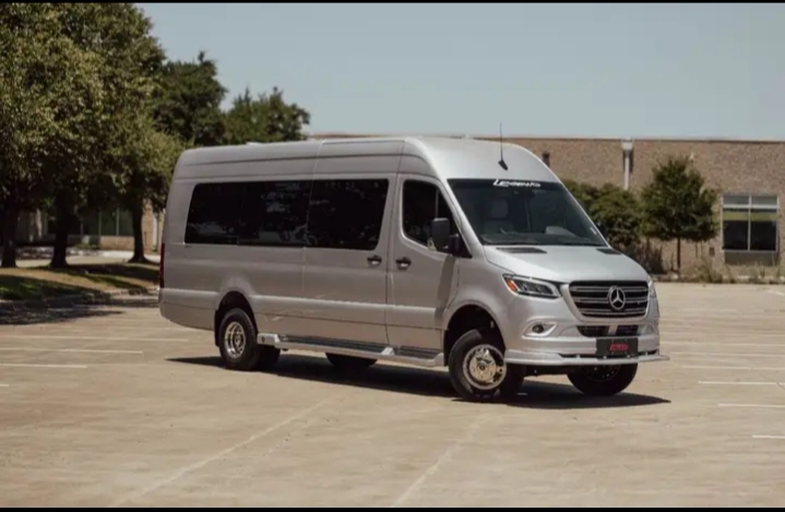 2023 Mercedes Benz Sprinter