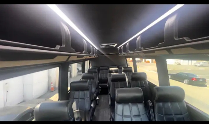 2022 Mercedes Benz Sprinter