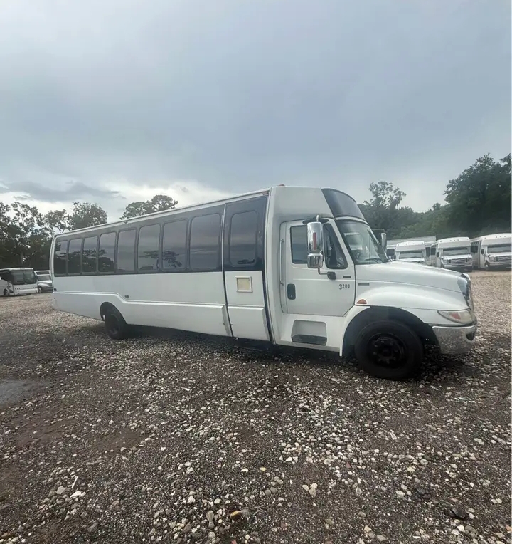 2009 International 3200 Party Bus