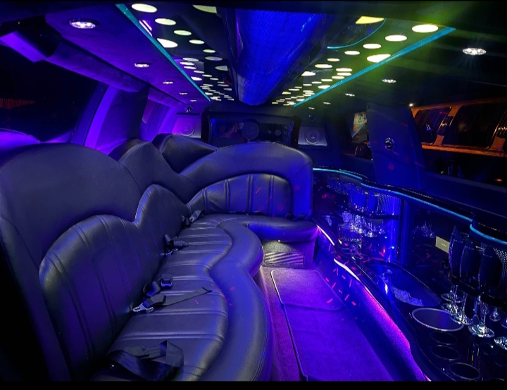 2014 Lincoln MKT Limousine