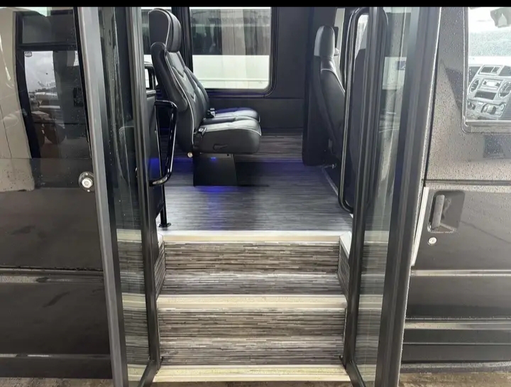 2025 Turtle Top Van Terra Shuttle Van