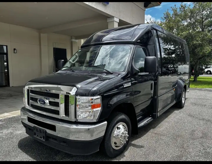 2025 Turtle Top Van Terra Shuttle Van