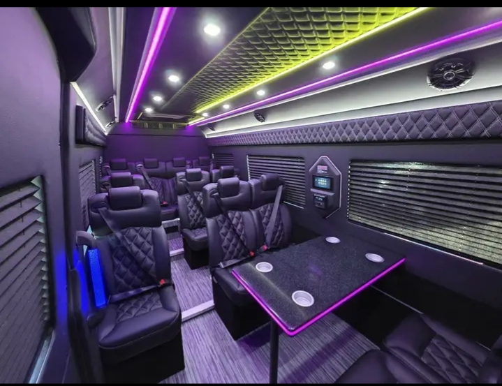 2025 Mercedes Benz Sprinter