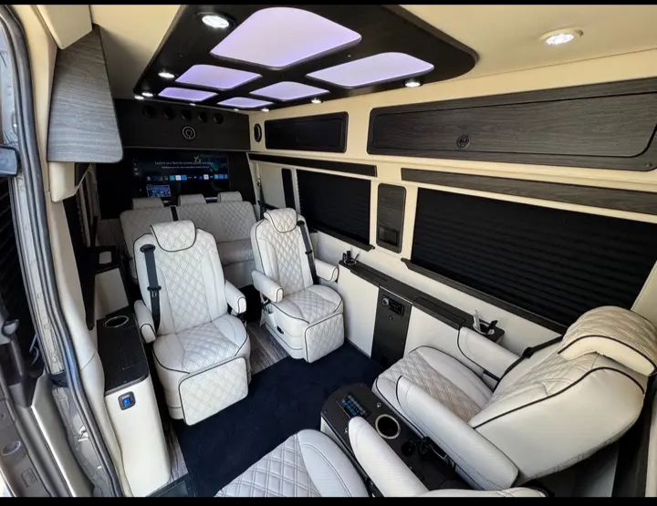 2024 Mercedes Benz Sprinter
