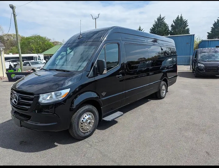 2025 Mercedes Benz Sprinter