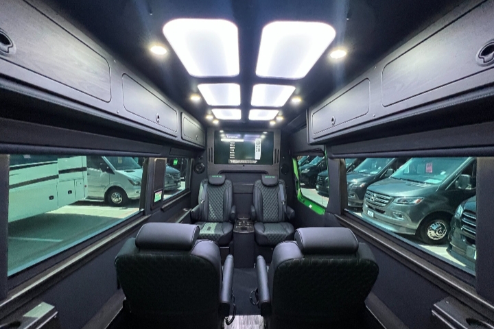 2025 Mercedes Benz Sprinter