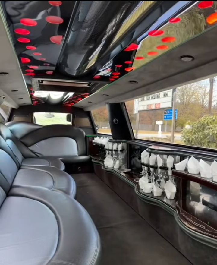 2012 Cadillac Escalade ESV Limousine