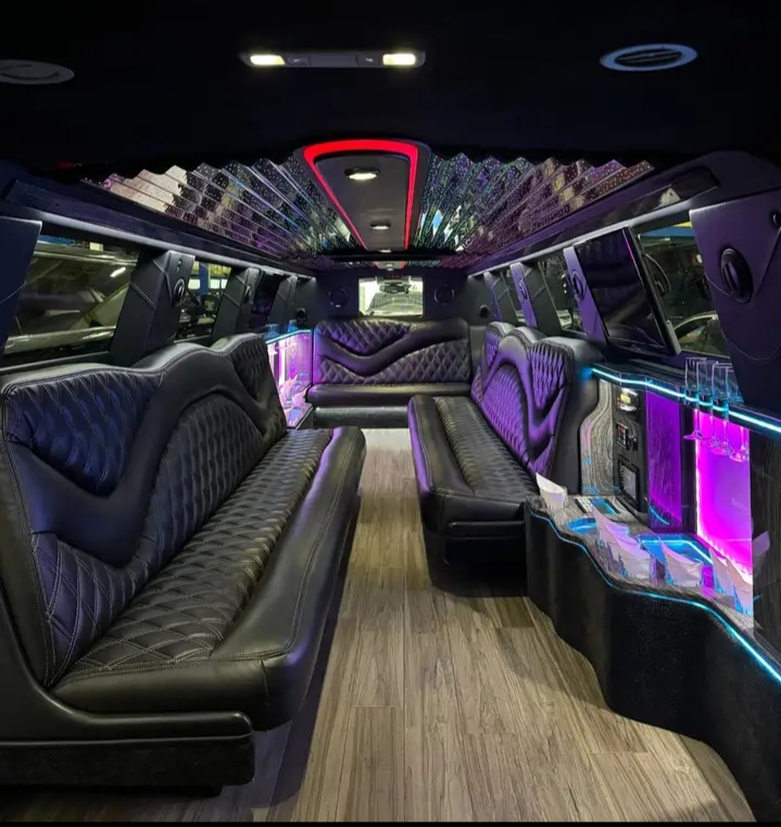 2018 Cadillac Escalade ESV Limousine