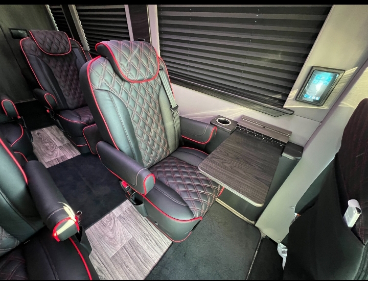 2025 Mercedes Benz Sprinter