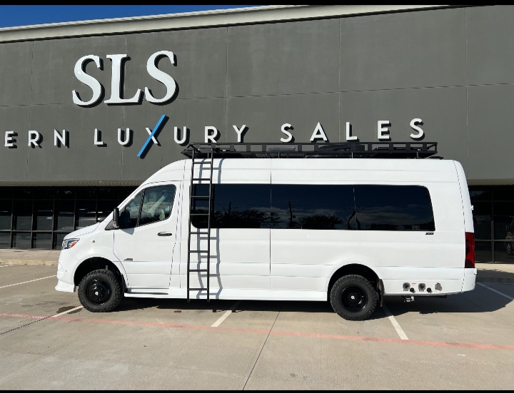 2025 Mercedes Benz Sprinter