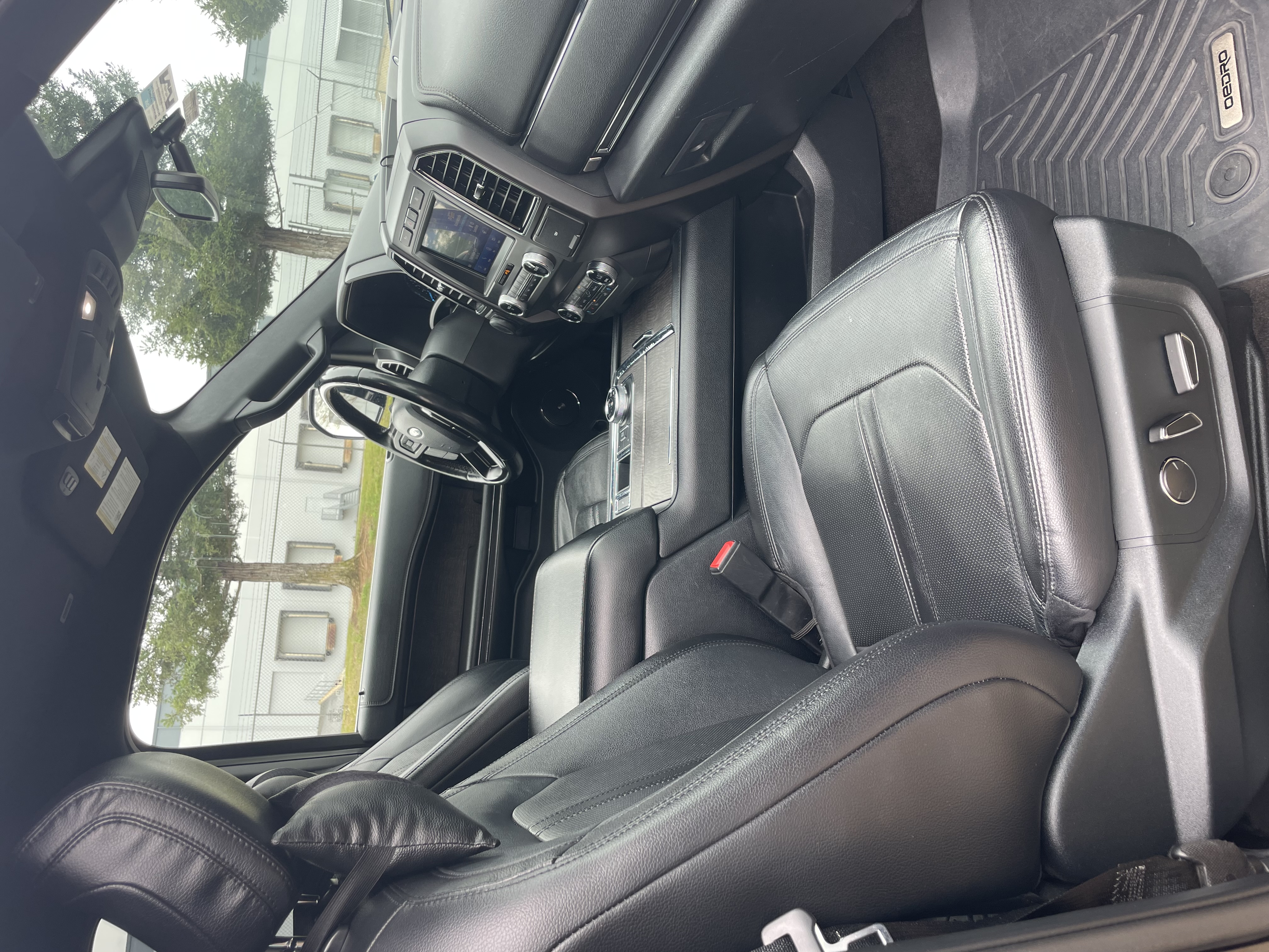 Ford Expedition EL 2020