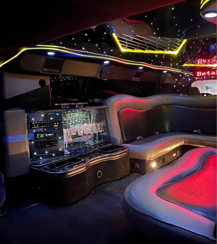 2004 Hummer H2 Limousine