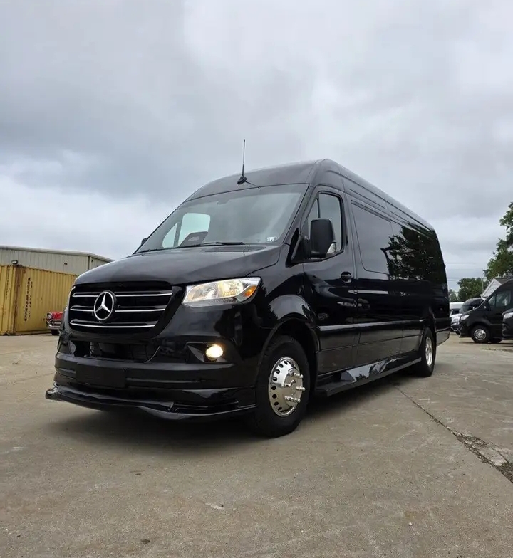 2025 Mercedes Benz Sprinter
