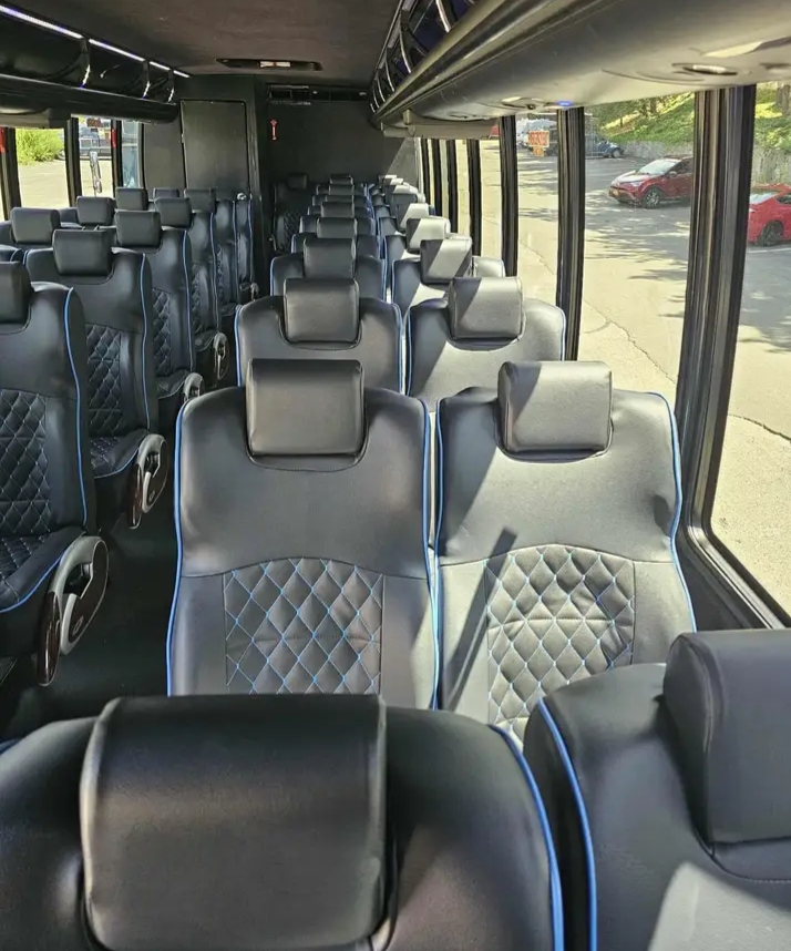 2016 Freightliner Shuttle Bus