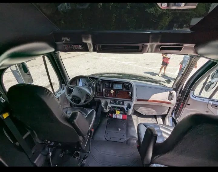 2019 Freightliner M2 Shuttle Bus