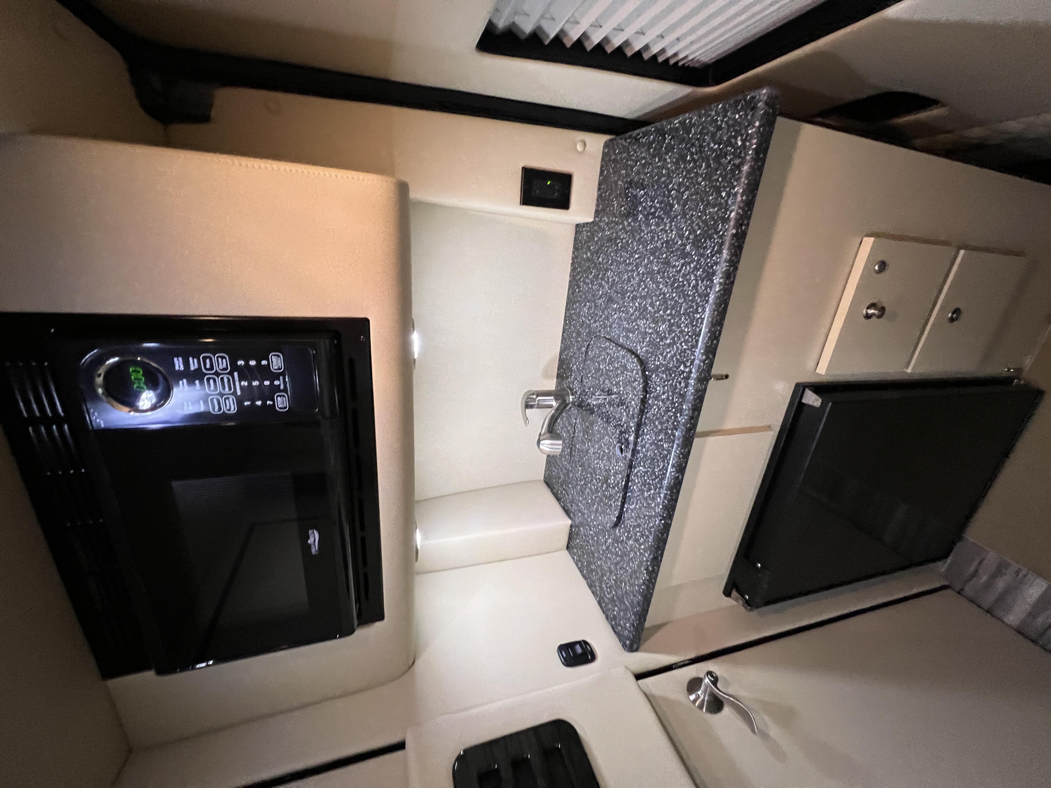 Mercedes-Benz Sprinter 2023