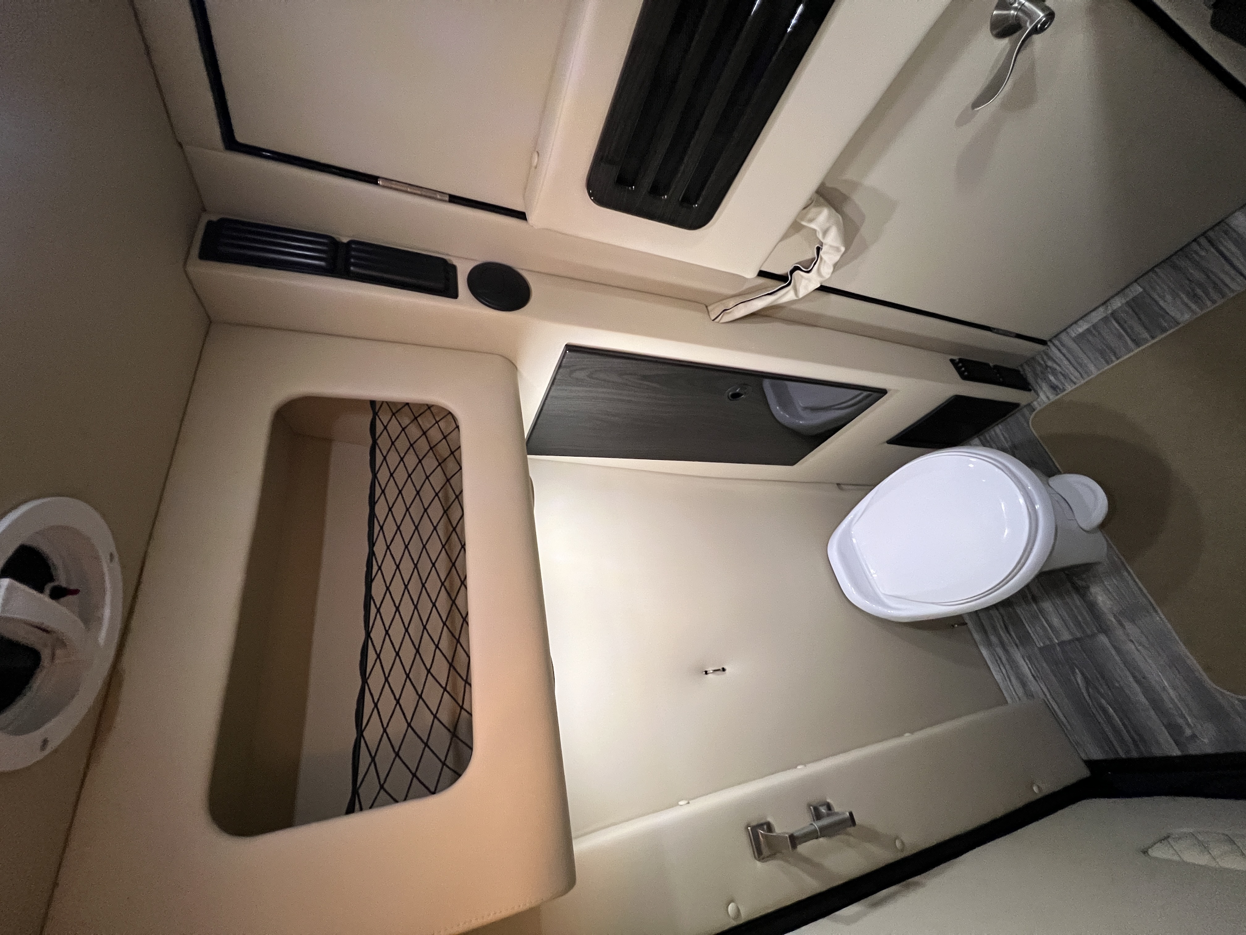 Mercedes-Benz Sprinter 2023