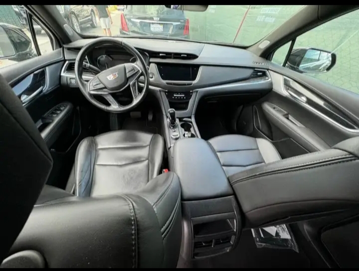 2023 Cadillac XT5 SUV