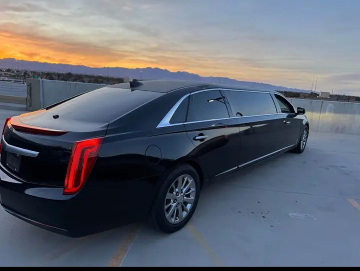 2015 Cadillac XTS Limousine