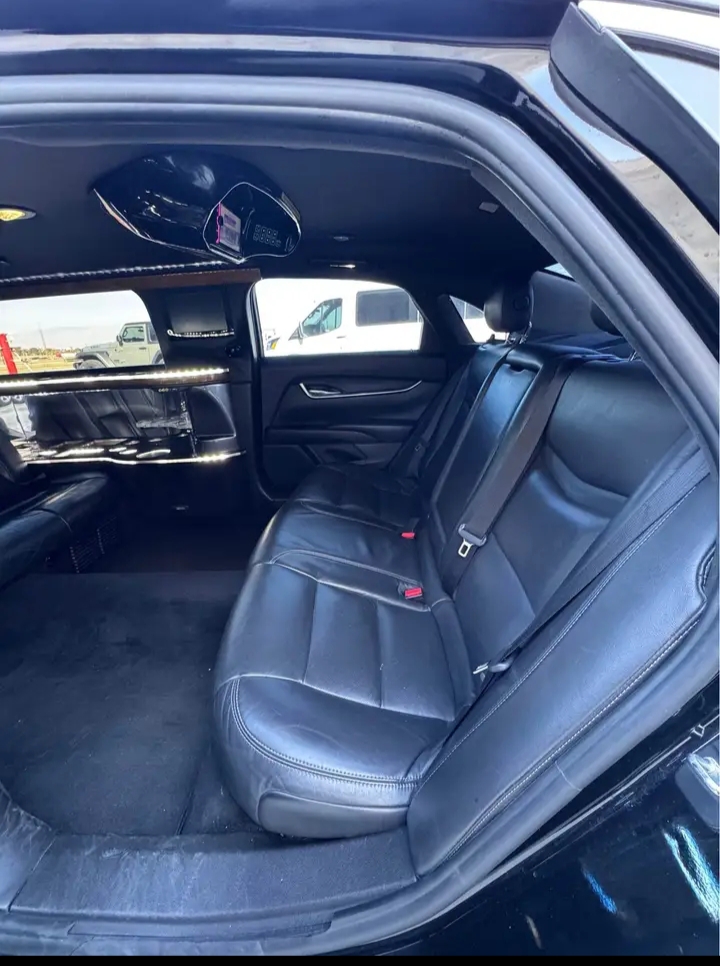 2015 Cadillac XTS Limousine