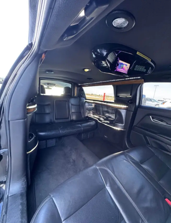 2015 Cadillac XTS Limousine