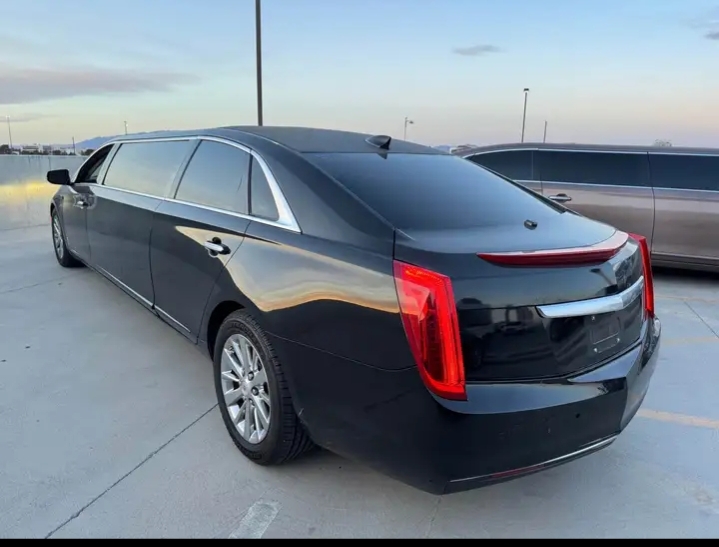 2015 Cadillac XTS Limousine