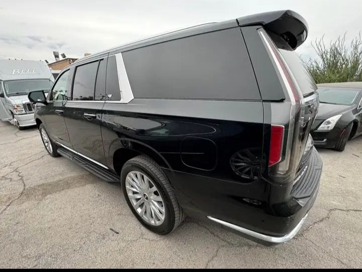 2022 Cadillac Escalade ESV SUV