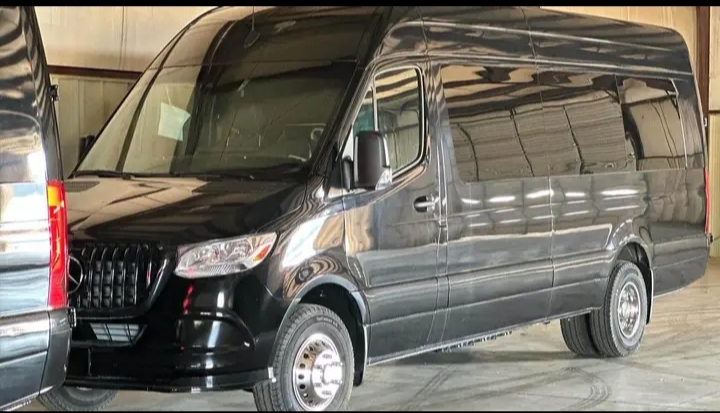 2023 Mercedes Benz Sprinter