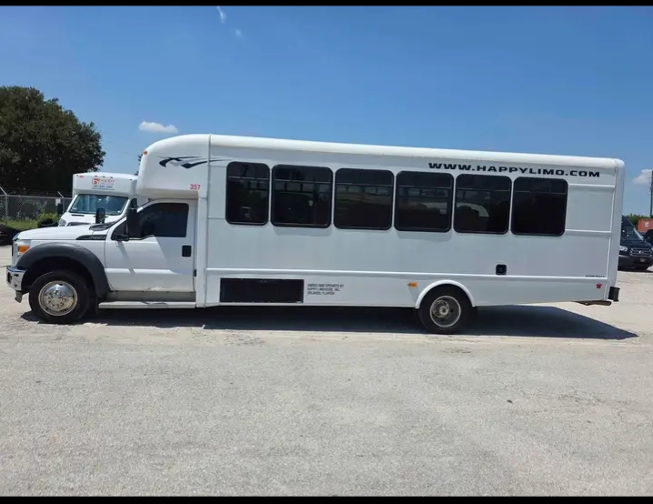 2016 Ford F-550 Shuttle Bus For Sale