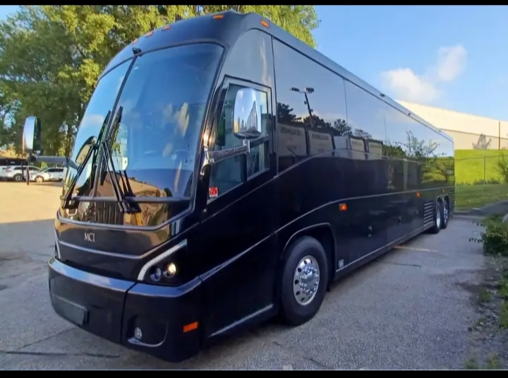 2018 MCI J4500 Motorcoach