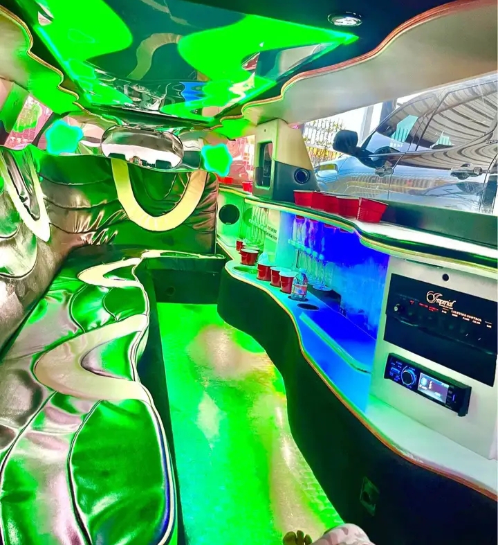 2012 Chrysler 300 Limousine