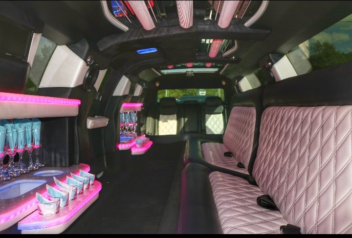 2016 Chrysler 300 Limousine