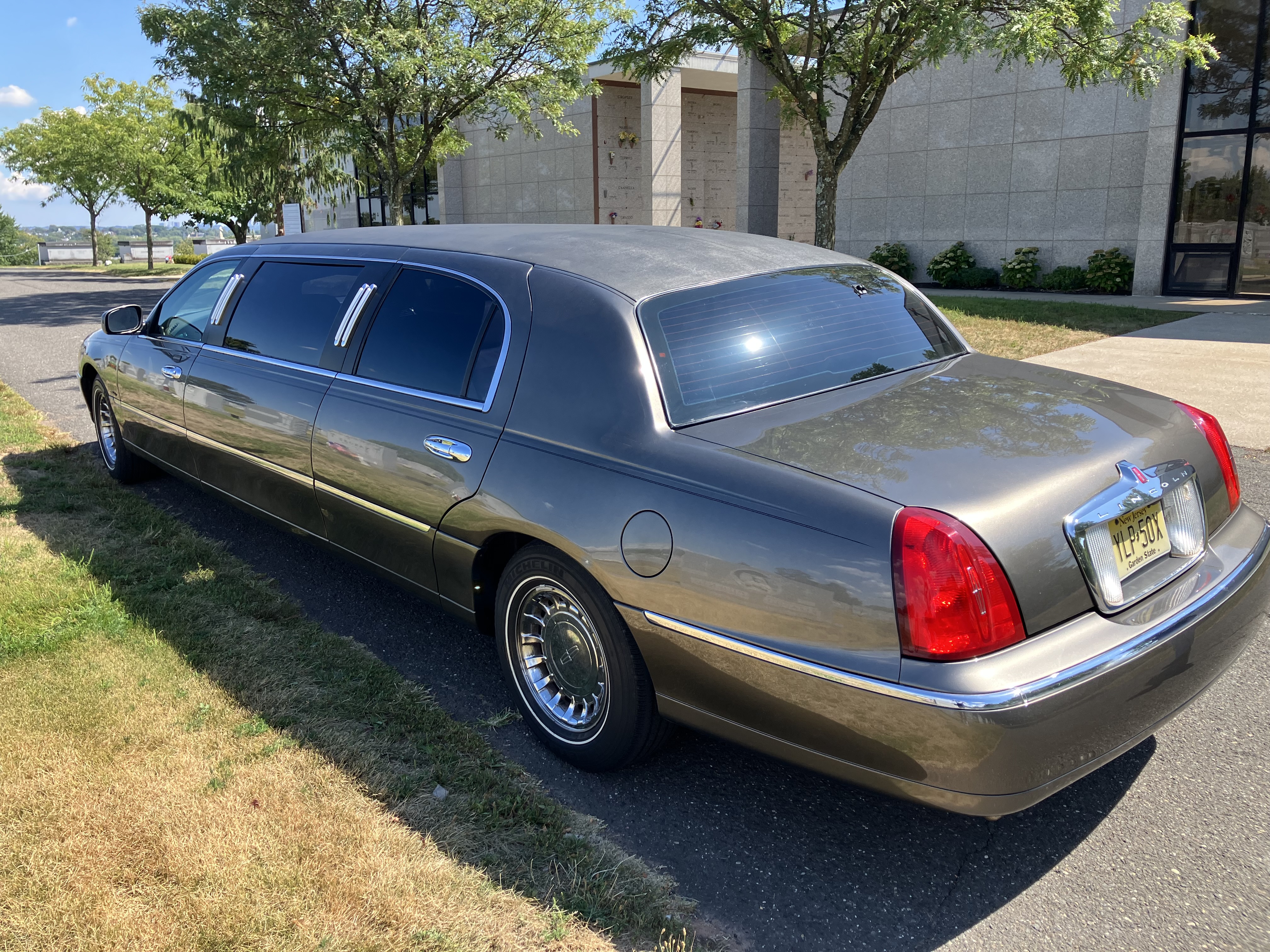 Lincoln Town Car 2000