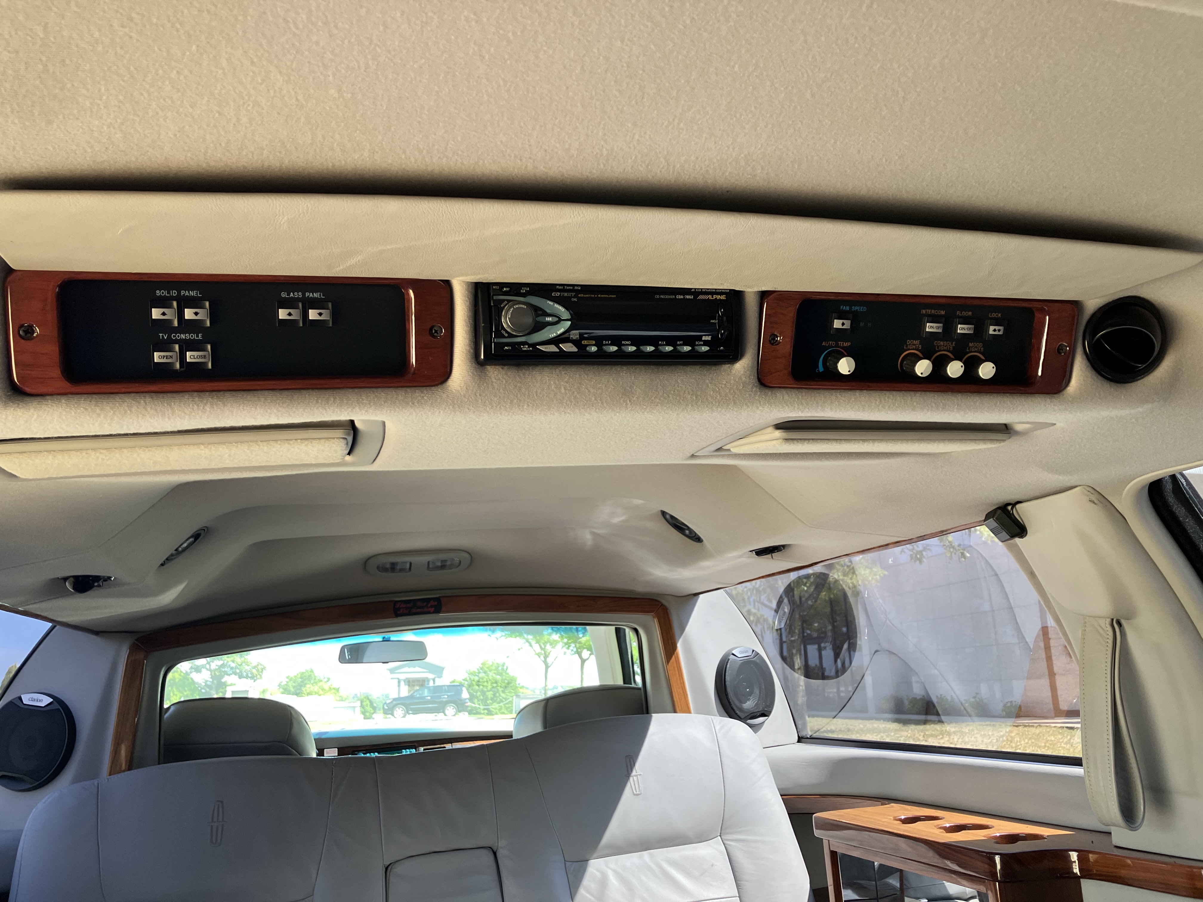 Lincoln Town Car 2000