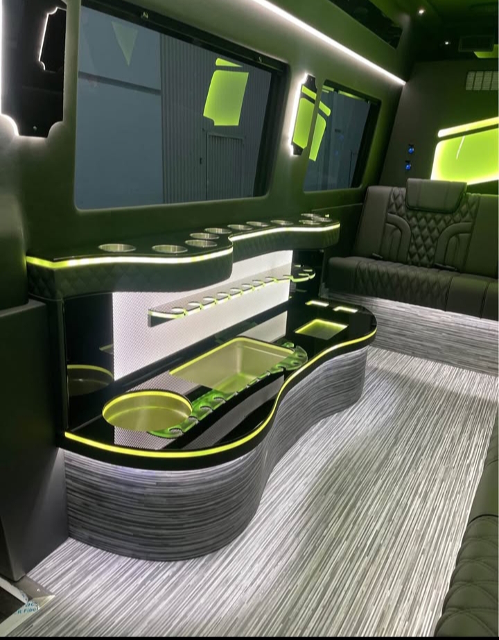 2023 Mercedes Benz Sprinter