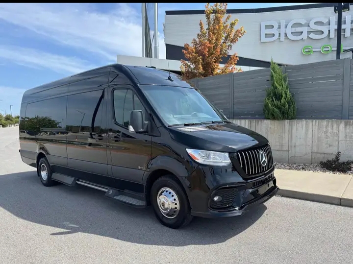 2022 Mercedes Benz Sprinter