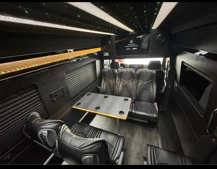 2024 Mercedes Benz Sprinter