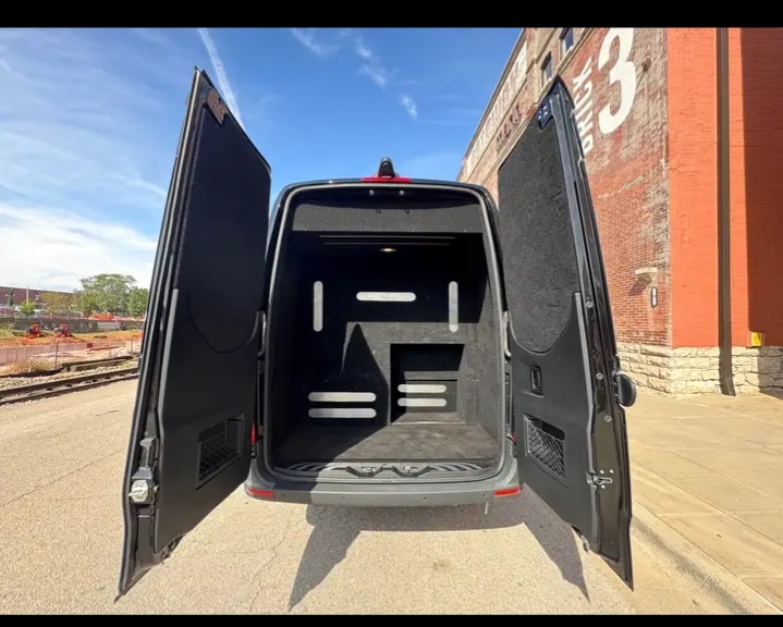 2024 Mercedes Benz Sprinter