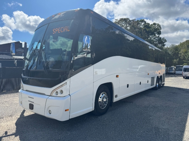 2016 MCI J4500 Motorcoach