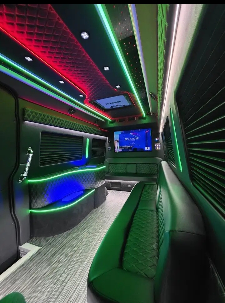 2022 Mercedes Benz Sprinter