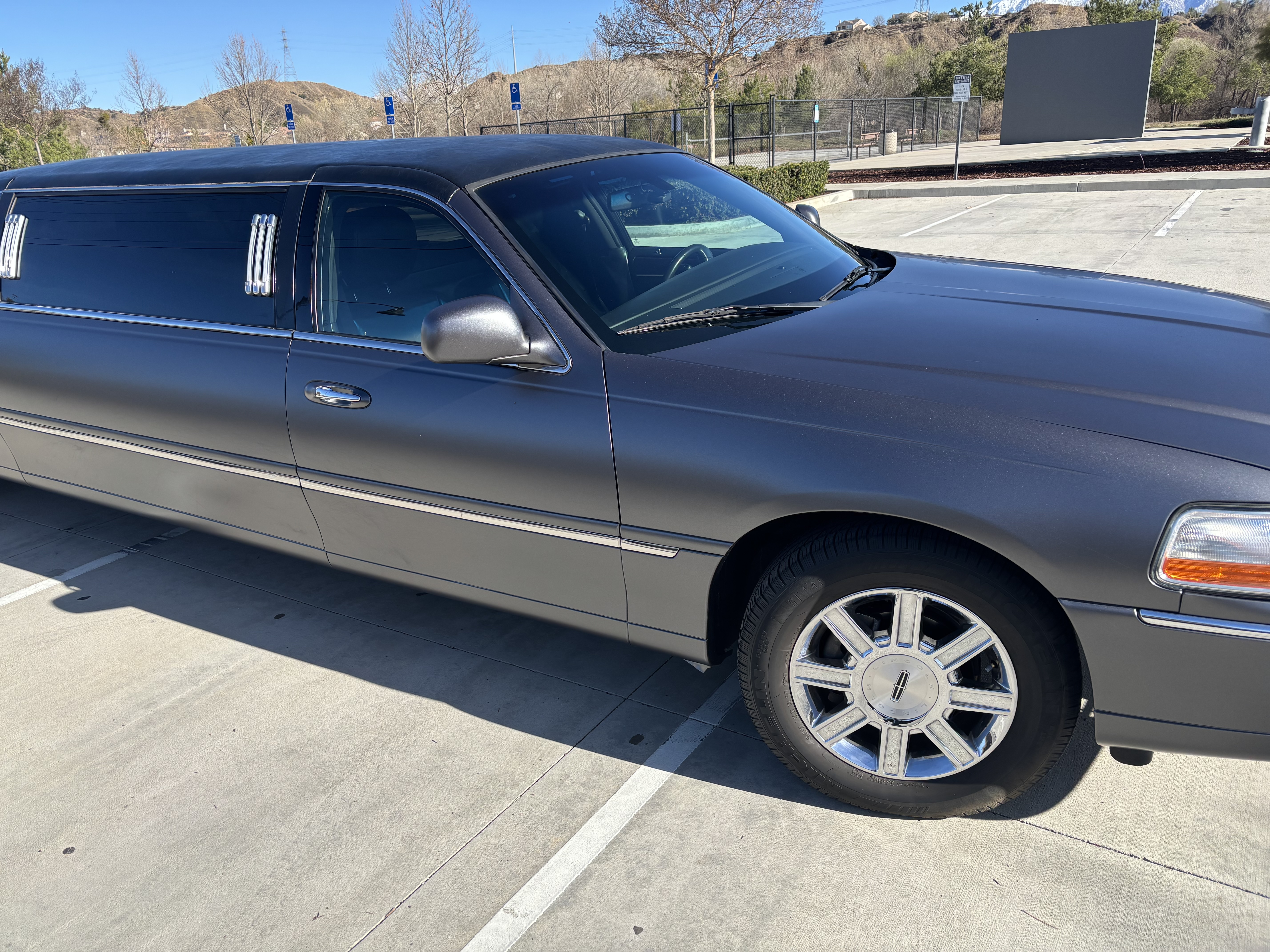 Lincoln Town Car 2011