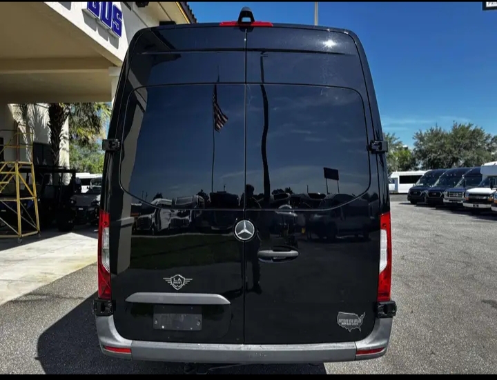 2023 Mercedes Benz Sprinter