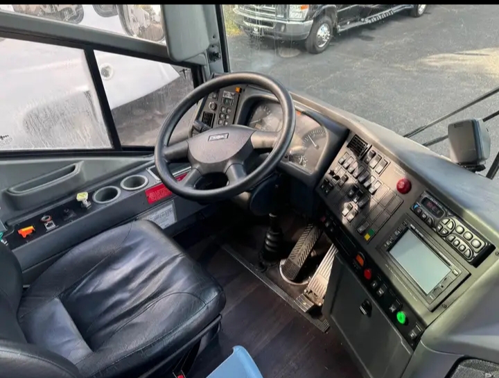 2016 Van Hool CX35 Motorcoach