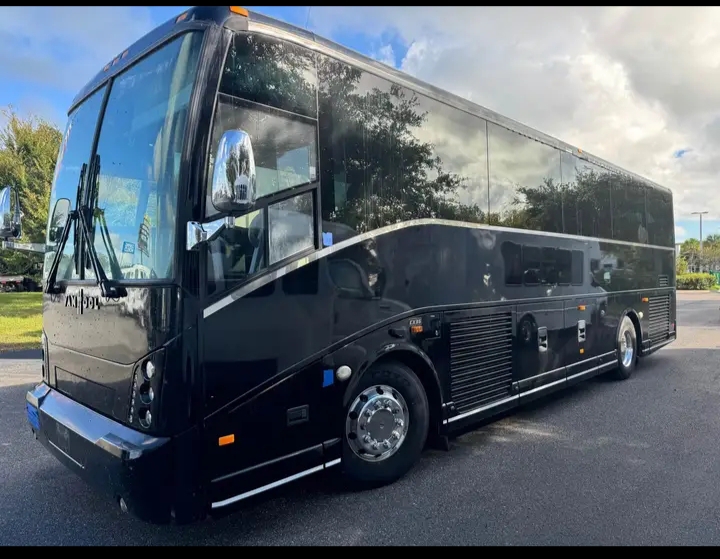 2016 Van Hool CX35 Motorcoach