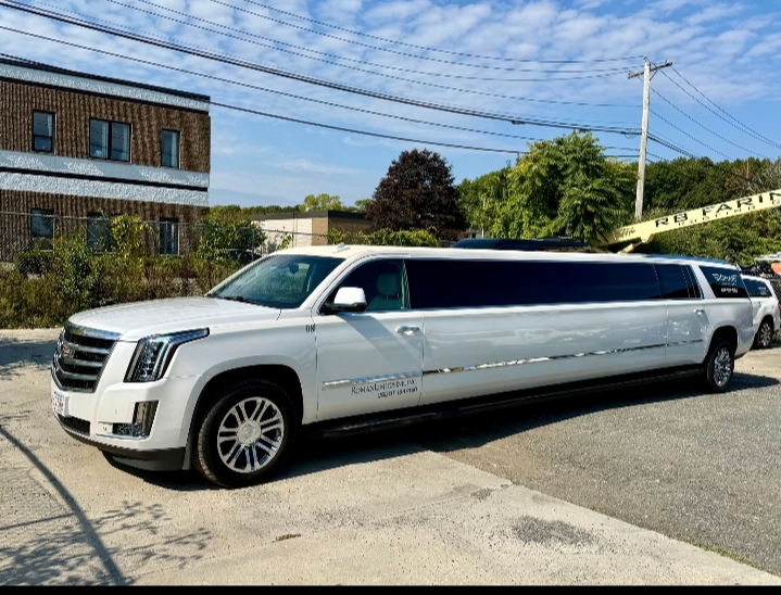 2016 Cadillac Escalade Limousine