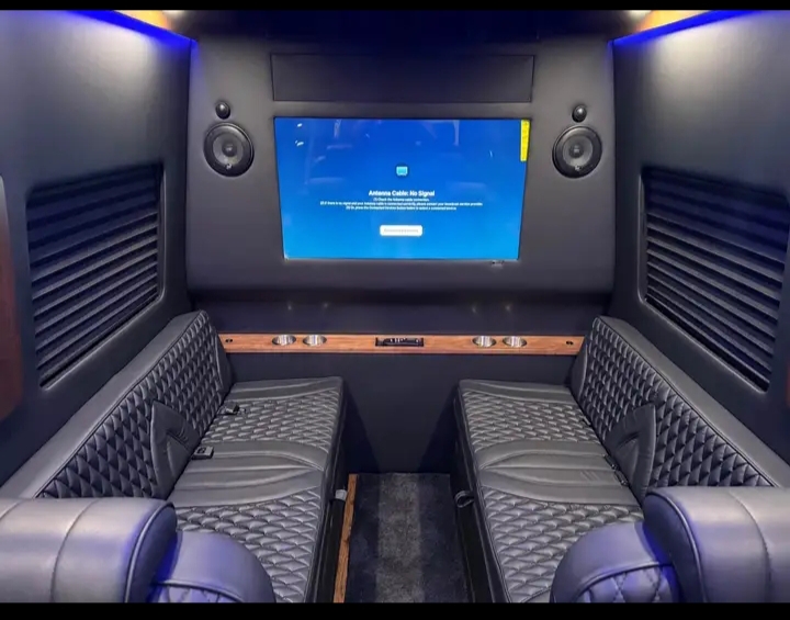 2022 Mercedes Benz Sprinter