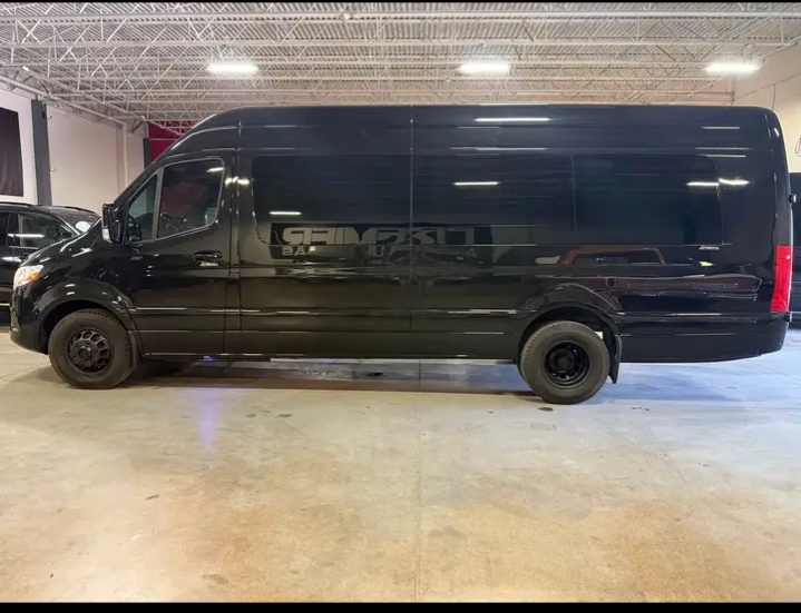 2022 Mercedes Benz Sprinter