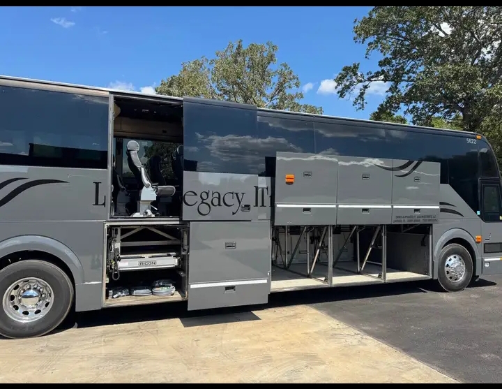 2014 Prevost H3-45 Motorcoach